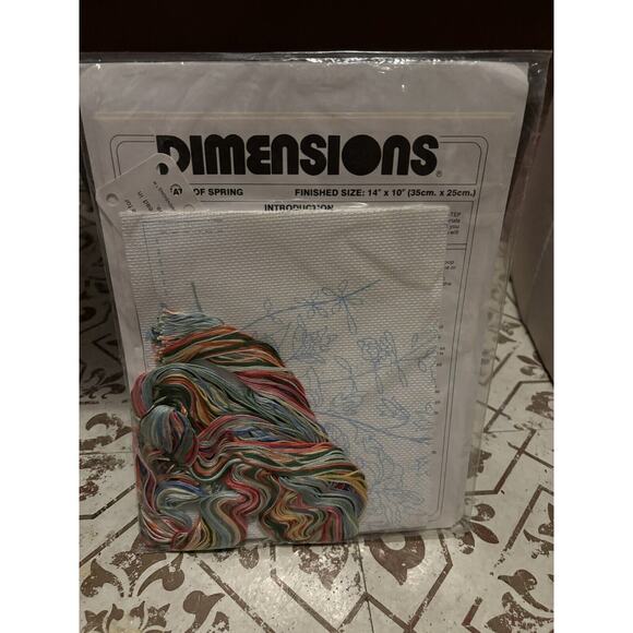 NIP Dimensions No Count Cross Stitch A Breath of Spring 14"x10" Floral - Picture 3 of 3